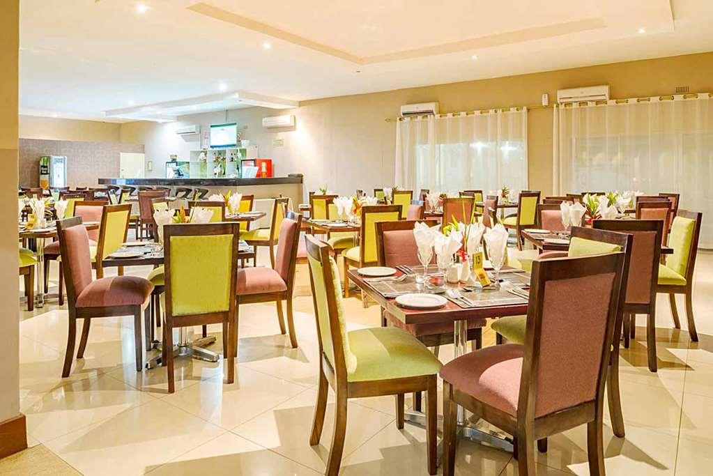 Kadoma Hotel & Conference Centre Restaurant photo
