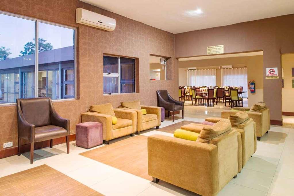 Kadoma Hotel & Conference Centre Intérieur photo